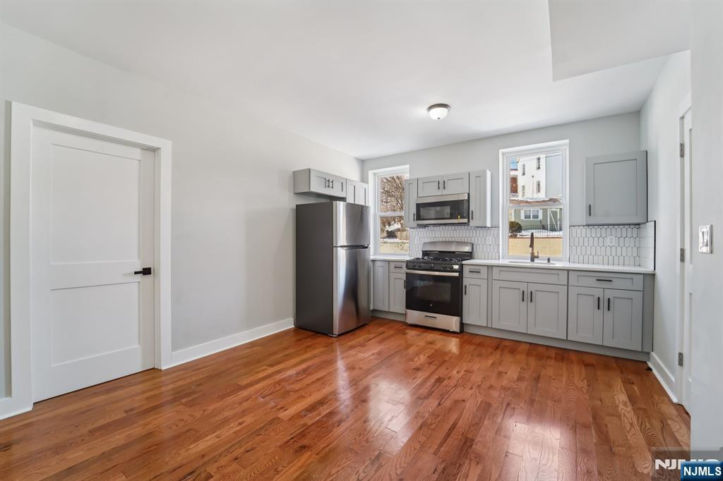 216 Corabelle Avenue