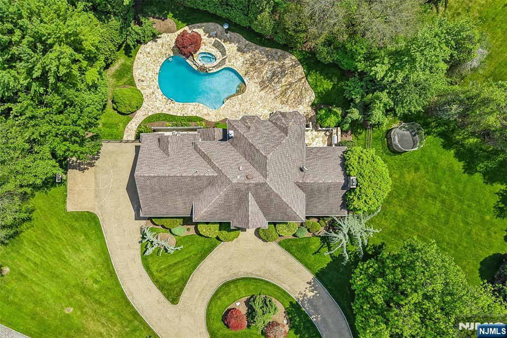 41 Sunflower Drive