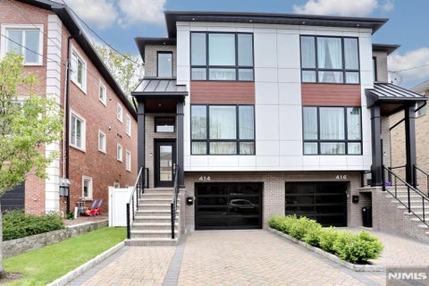 Photo of 414 Lawton Avenue, Cliffside Park, NJ 07010 (MLS # 26012746)