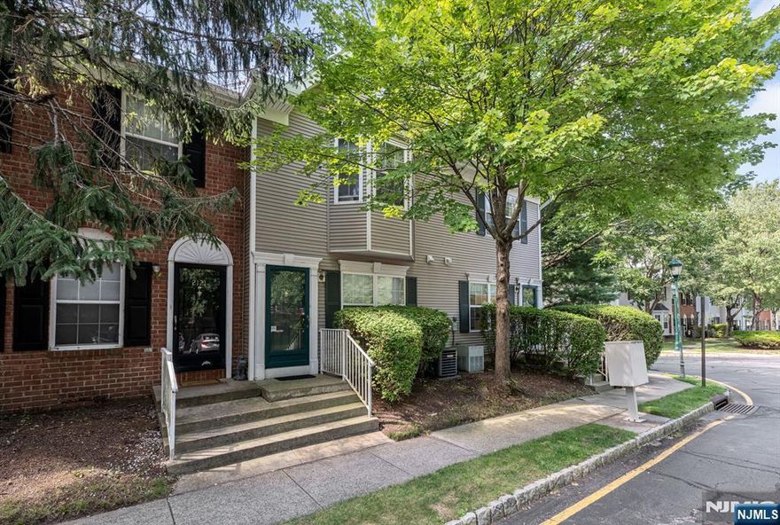 Welcome to your new home in the desirable Franklin Heights community. This two-bedroom, two-and-a-half-bathroom townhome offers a comfortable and open living space. A gas fireplace serves as the focal point of the spacious living and dining area, ideal for relaxing evenings. The main level features hardwood floors, molding and a balcony. The second floor is comprised of a primary bedroom suite with a full bath, an additional bedroom, another full bath, and a conveniently located laundry room. The finished basement provides versatile space that can be adapted to your needs, whether for a home office, recreation room, or gym. Residents of Franklin Heights have access to an array of excellent amenities, including a pool, clubhouse, tennis courts, and a designated dog walk area. The community's convenient location offers easy access to major highways, shopping centers, restaurants, and transportation to New York City, making it an ideal choice for commuters and those seeking a lifestyle of comfort and accessibility.