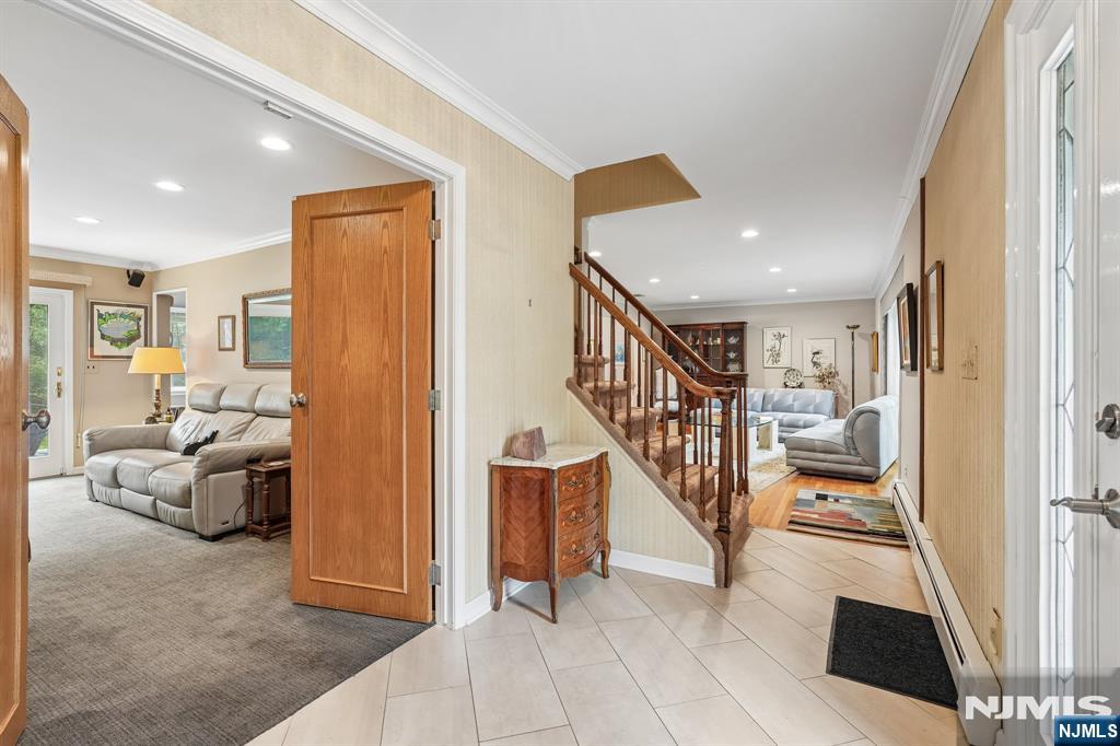 26 Almroth Drive