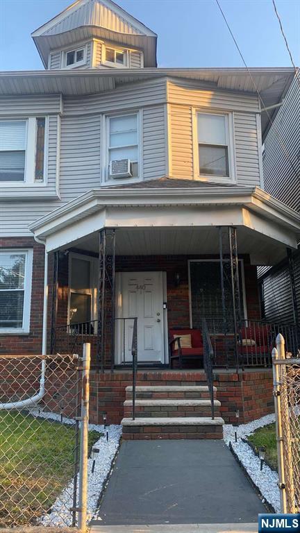 Property for Sale at 440 Park Avenue, Paterson, New Jersey - Bedrooms: 5 
Bathrooms: 3 
Rooms: 8  - $699,000
