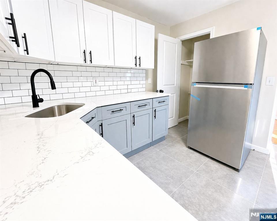 19 Stuyvesant Avenue