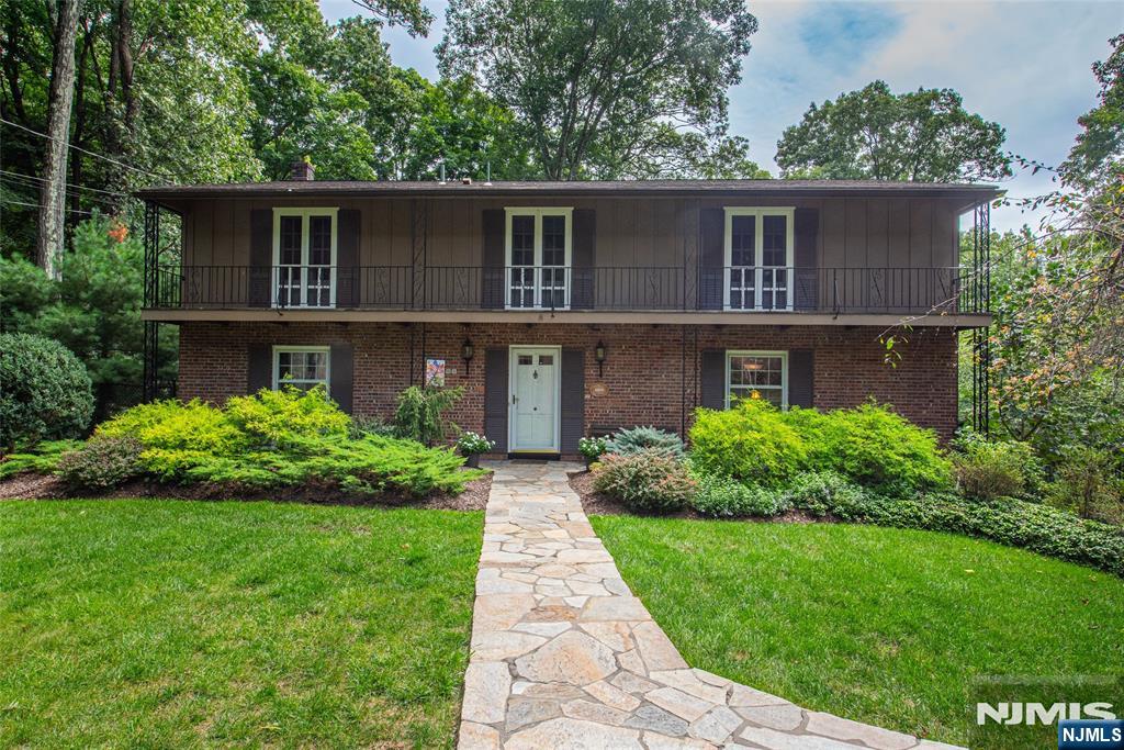 390 Ski Trail