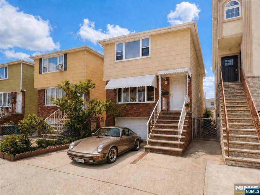 Convenient 2-Bedroom Apartment Walking Distance to Harrison PATH Station! Location, convenience, and comfort all in one! This spacious 2-bedroom apartment is ideally located on the Harrison / East Newark border, just one block from the legendary Tops Diner and within walking distance to the Harrison PATH Station. This comfortable apartment offers a bright and spacious large living room, an eat-in kitchen, gleaming hardwood floors, 1 full bathroom, and separate utilities. Perfect for commuters with easy access to the NJ Turnpike, Route 21, Newark Airport, shopping, dining, houses of worship, parks, and public transportation. A must-see apartment in a super convenient location!