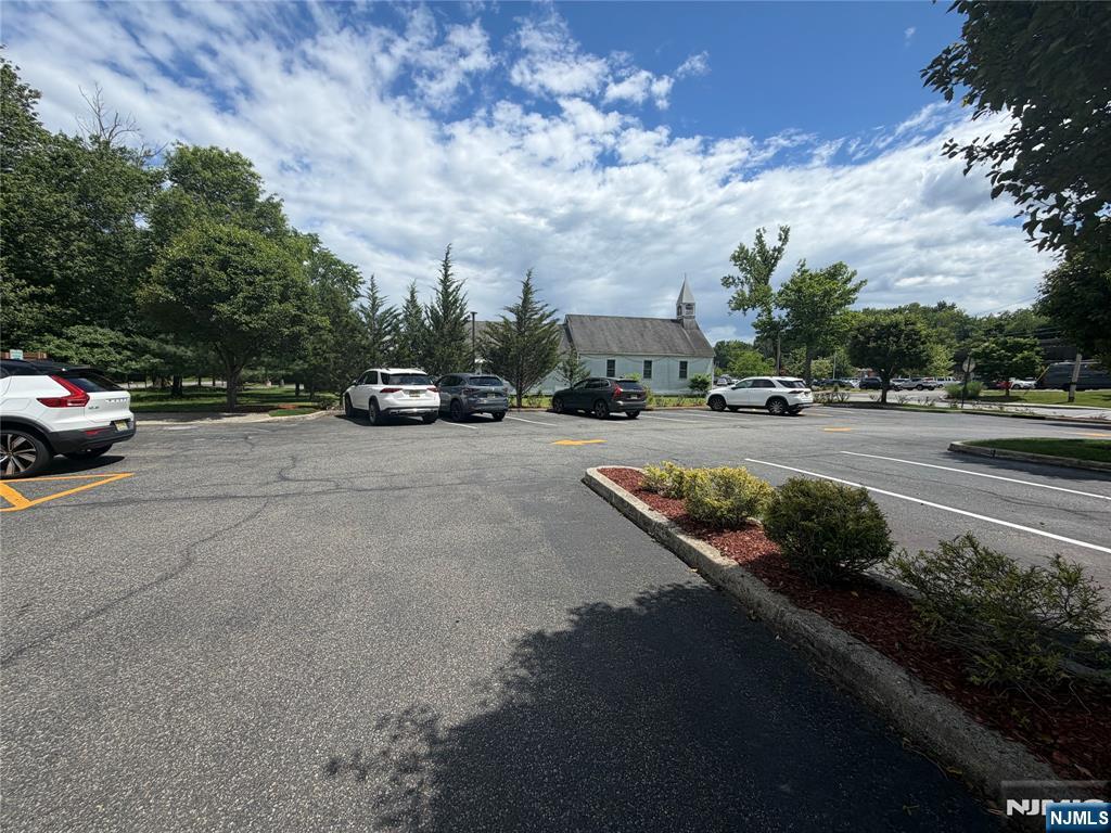 3 Lewis Street 3C