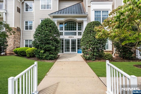 Photo of 2304 Conrad Way #2304 Building 2, Franklin, NJ 08873 (MLS # 26039272)