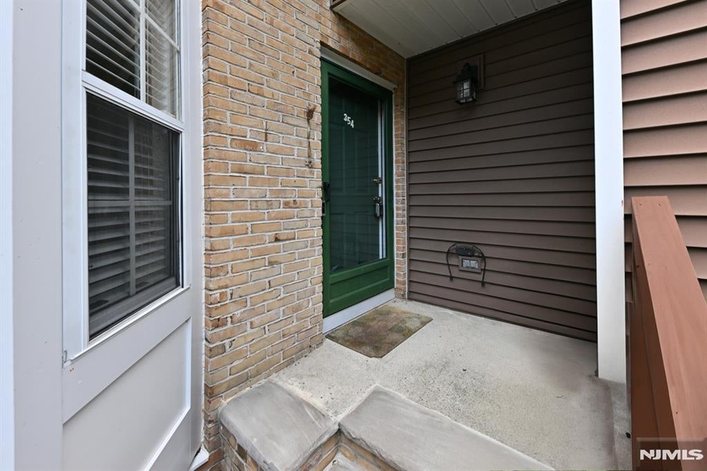 354 Stiles Court