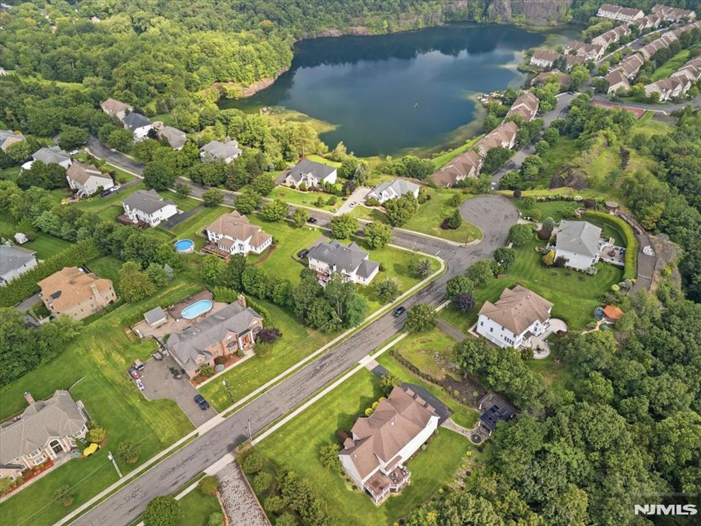 1 Cedar Court