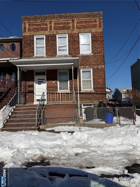 373 McKinley Street Fairview NJ 07022