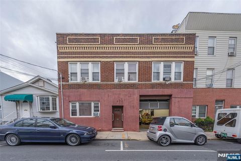 530 57th Street West New York NJ 07093