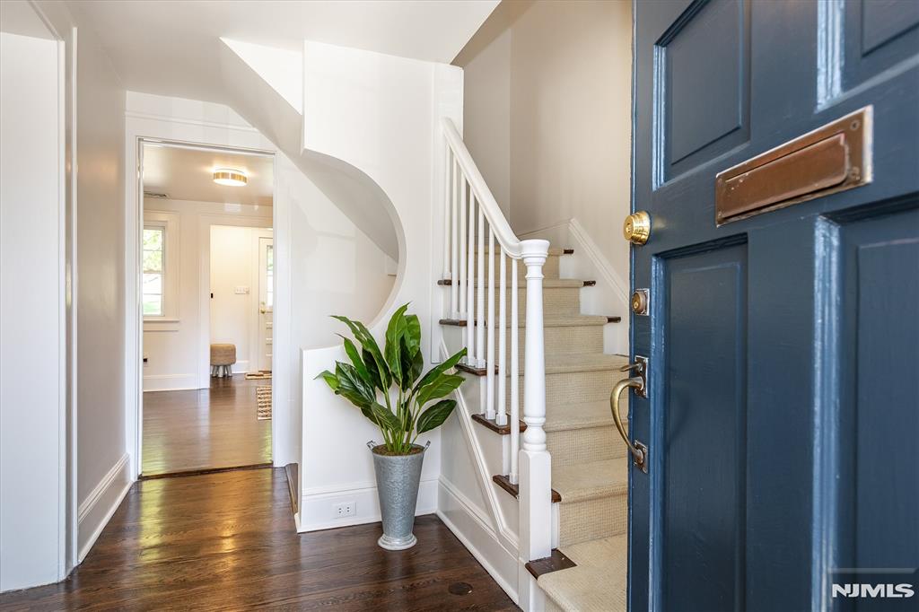 582 Highland Avenue