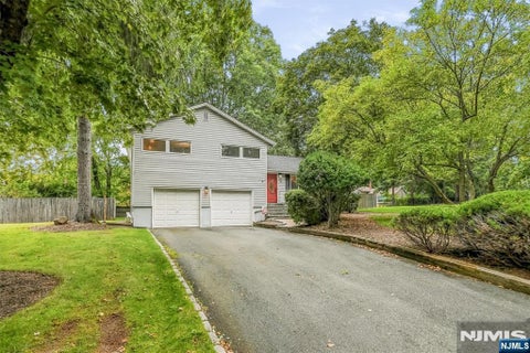 Photo of 46 Standish Road, Hillsdale, NJ 07642 (MLS # 26036990)