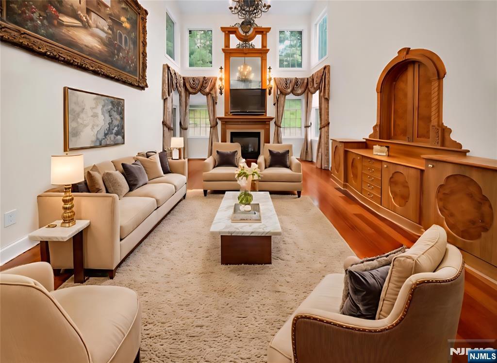 212 Bennington Terrace