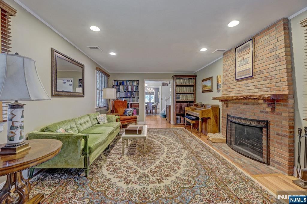627 Forest Drive