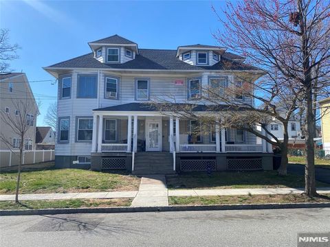 Photo of 29 High St #1R, West Orange, NJ 07052 (MLS # 26000945)