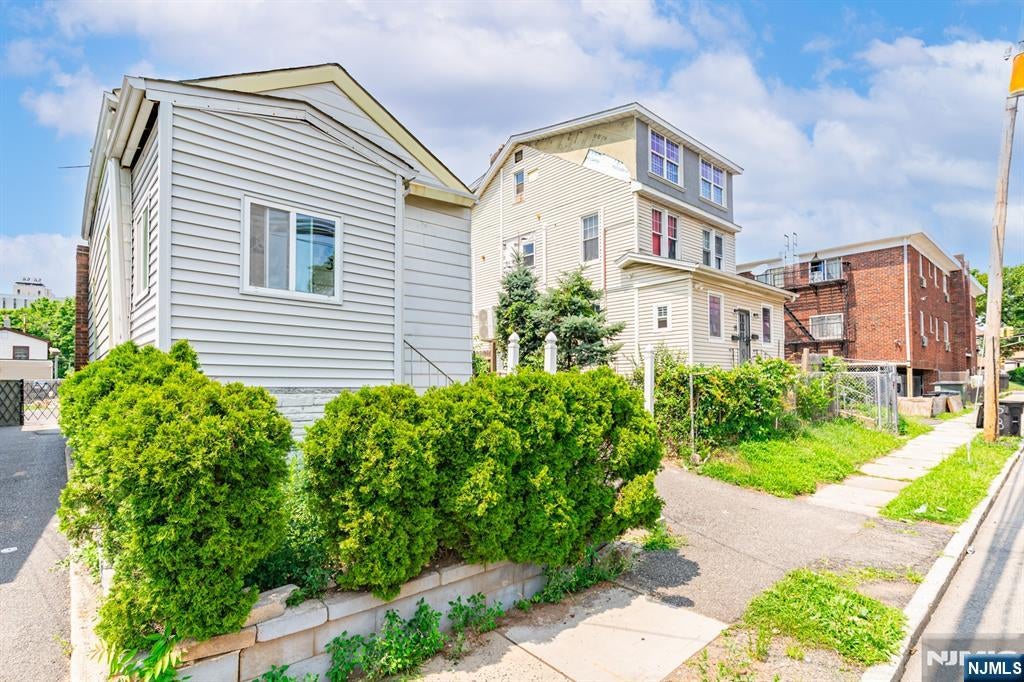 59 Augusta Street
