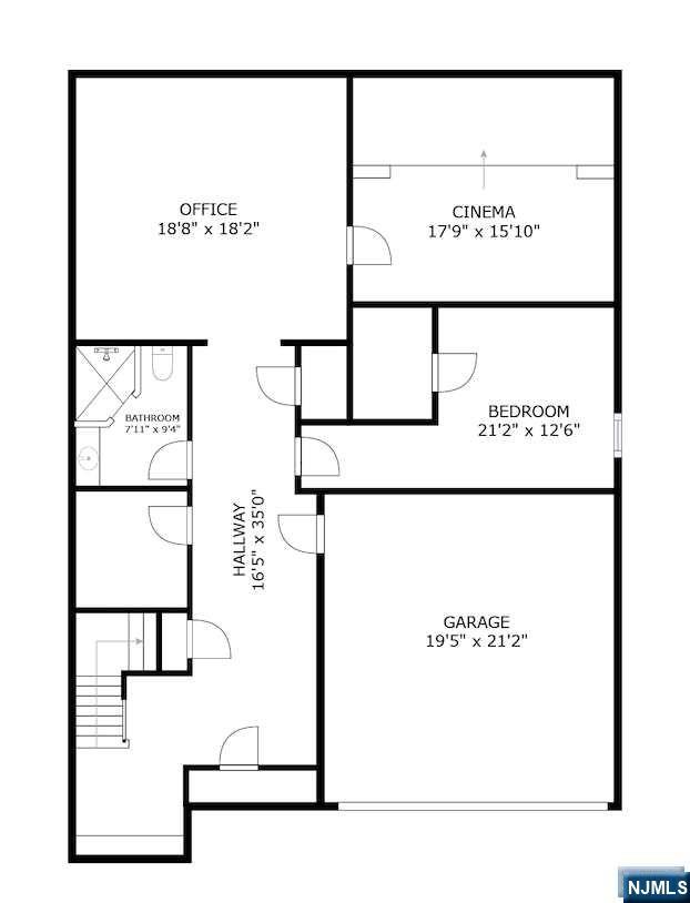 Main image without alt text