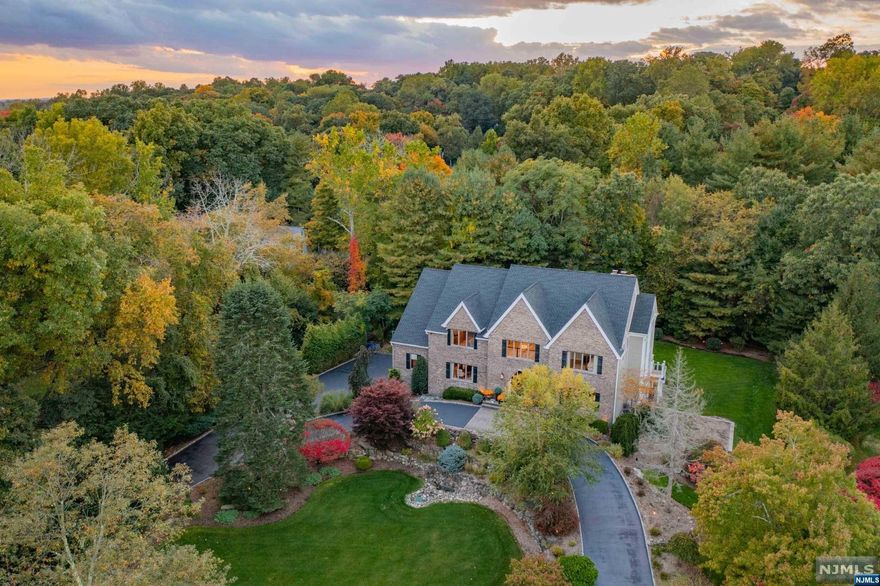 BEAUTIFULLY RENOVATED DREAM HOME SITUATED AT THE END OF A CUL-DE-SAC ON A LUSH ACRE, NO EXPENSE SPARED! YOU WILL BE WOWED UPON ENTRY TO THE 2 STORY EF W/SWEEPING STAIRCASE, CSTM MILL WORK & OPEN FLOOR PLAN.NEW KITCHEN W/LRGE QUARTZ ISL & COUNTERS, HIGH END APPLNCS TO INCLD WOLF RANGE, VIKING FRIDGE, DOUBLE OVEN,2 DW'S, WARM DRAW, & CSTM BTLRS PNTRY W/SUB ZERO WINE FRIDGE & DRAWERS. BRIGHT BRKFST RM W/ACS TO NEW DECK OVERLOOKING LUSH PRIVATE YARD. 2 STRY GRT RM W/STONE FP & WALLS OF WNDWS IS BREATHTAKING.INVTG LR,BNQT SIZE DR. LRGE CSTM OFFC W/BLT INS, 2ND OFFC/LBRY COMPL THE 1ST FL. PRIMARY STE IS A DREAM W/CATH CLG,CSTM WIC LIKE NO OTHER,SPA BTH W/SKG TUB,STEAM SHWR W/HTD BNCH & RAD HEAT. 3 ADDT'L LARGE BR'S,1 EN-SUITE,2 JACK N JILL. LRGE LNDRY RM CMPLTS THE 2ND FL. FNSHD LOWER LVL IS AMAZING ,OFFRS MUD RM W/BLT INS,CSTM WET BAR COMPL W/DUAL KGRTR,ICE MKR & FRIDGE.MOVIE RM,FL BATH & GYM/BR & WALK OUT TO PATIO & HOT TUB. NWR ROOF, SDG,LGHTG,TOO MANY TO LIST!TOP RATED SCHOOLS!