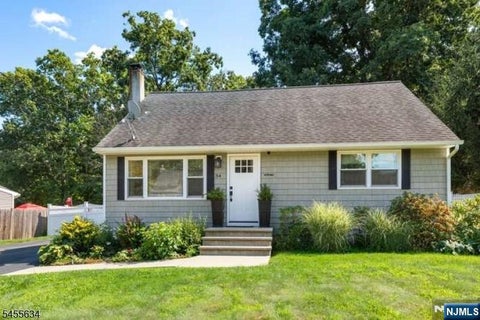 Photo of 34 McKinley Place, West Milford, NJ 07480 (MLS # 26031952)