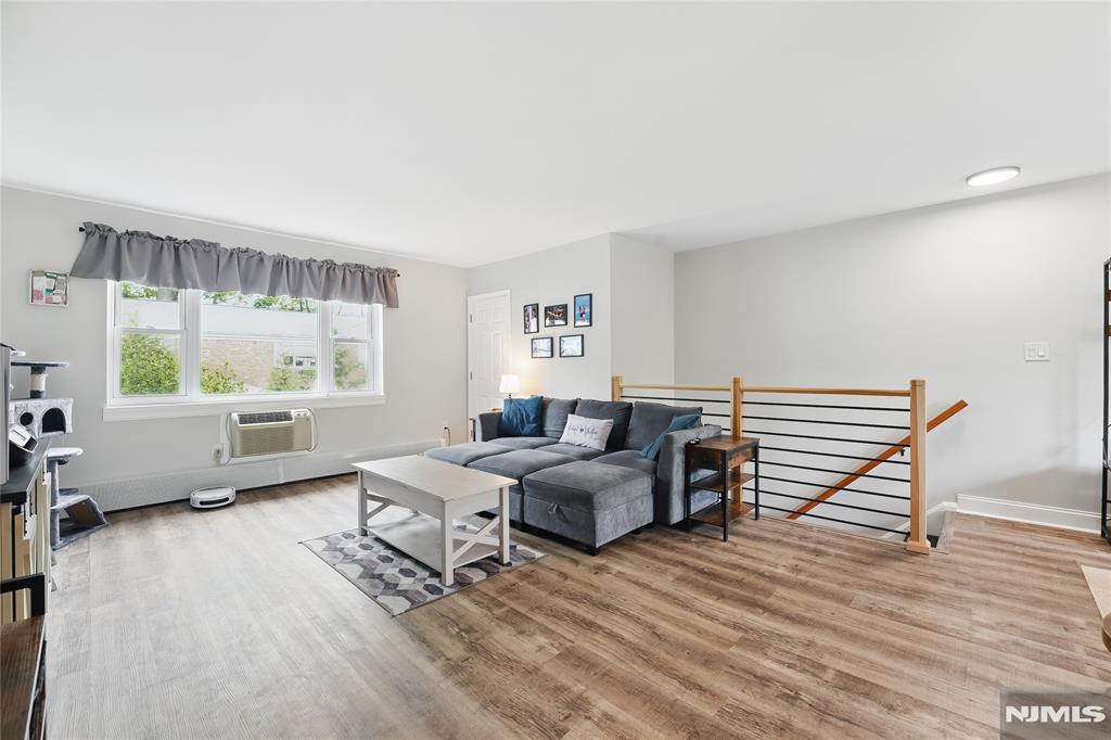 43 Conforti Avenue 24
