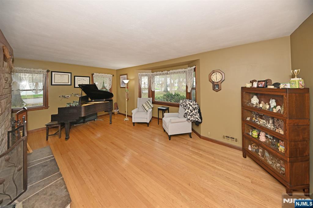 183 Jefferson Avenue