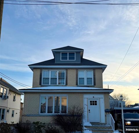 Photo of 238 Columbus Pl #2ND FL, Cliffside Park, NJ 07010 (MLS # 26004756)