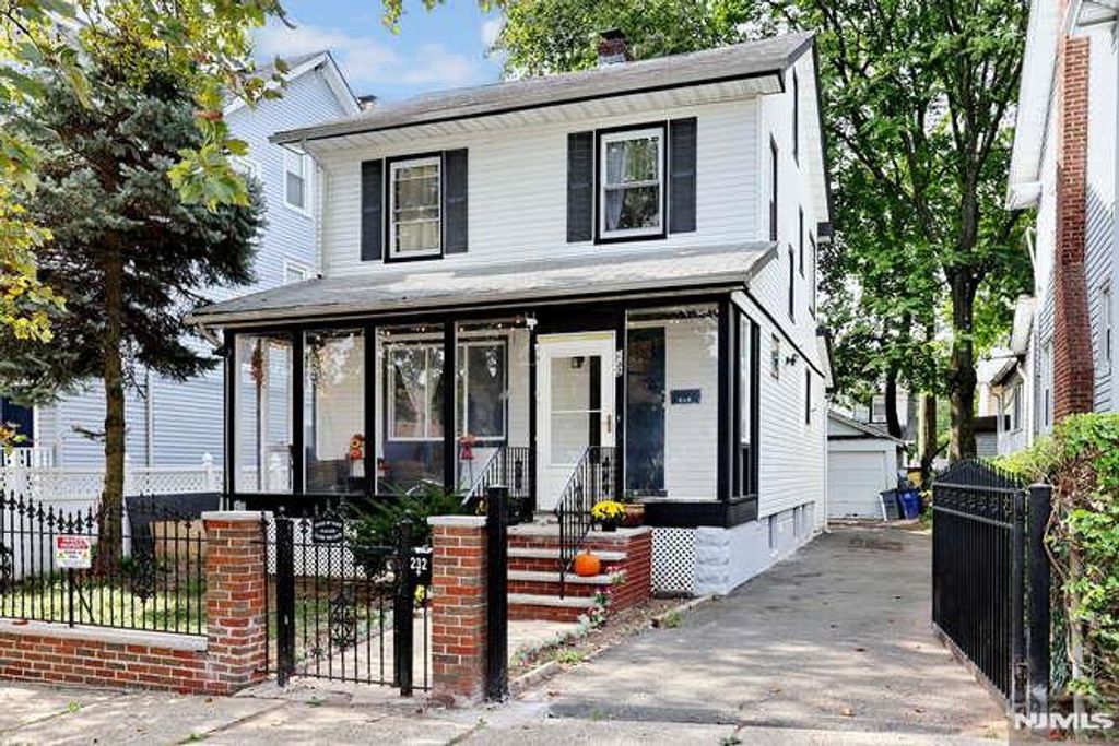 Photo of 232 Goldsmith Avenue, Newark, NJ 07112 (MLS # 26006327)