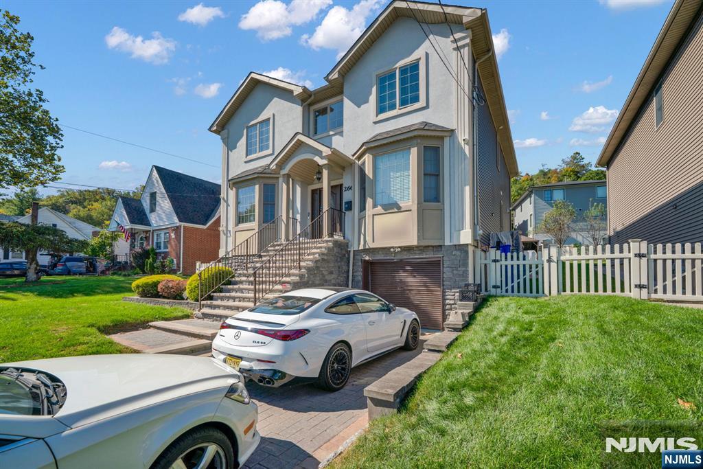 266 Valley Road