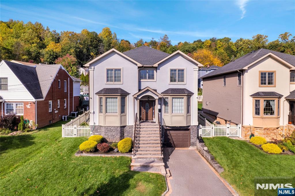266 Valley Road