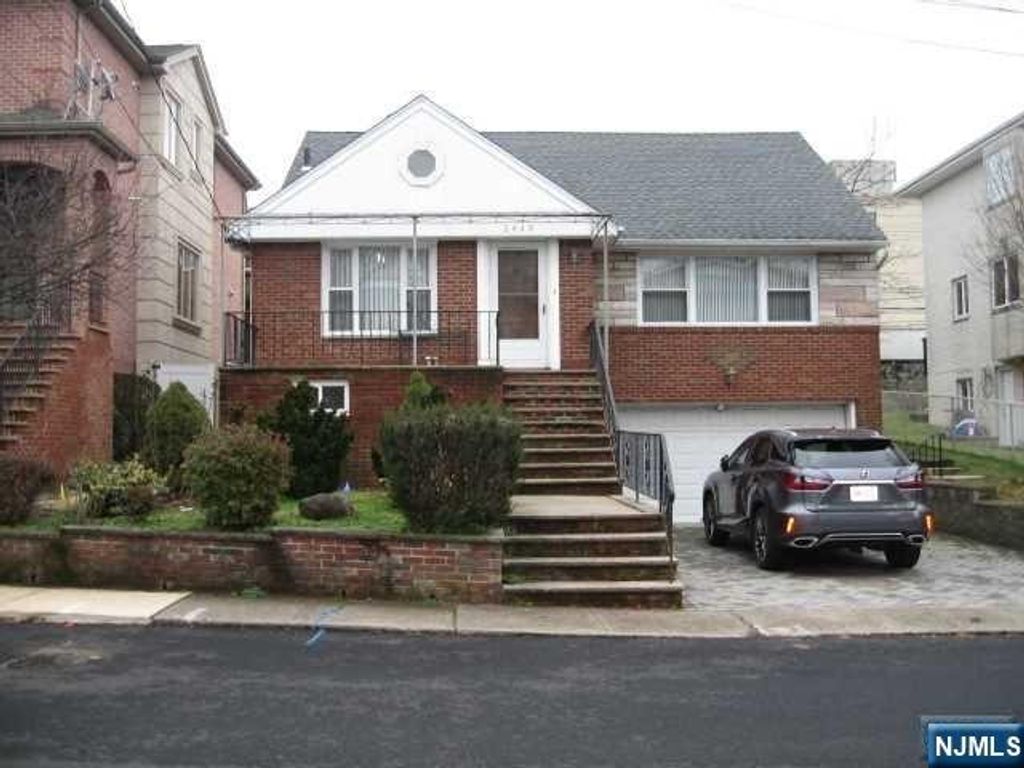 Photo of 2446 3rd Street, Fort Lee, NJ 07024 (MLS # 24038025)