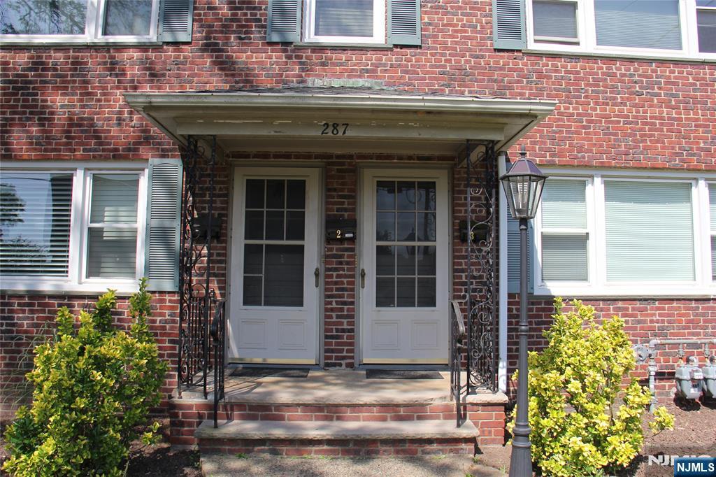 287 Main Street