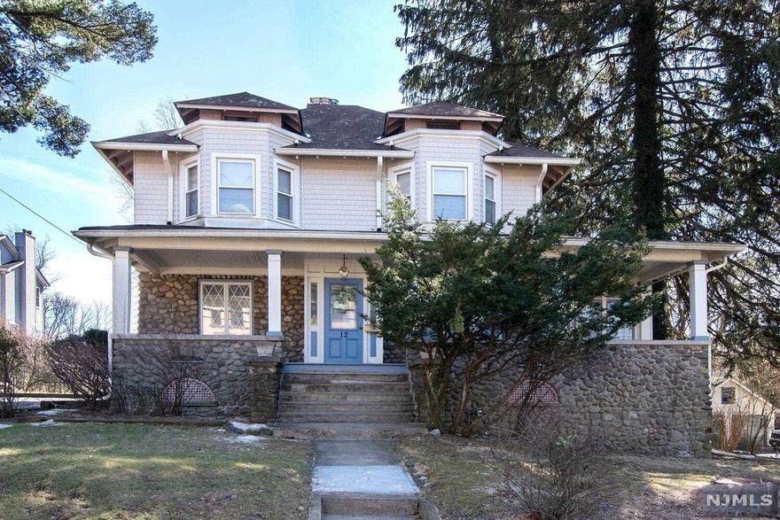 Excellent opportunity to live in beautiful Montvale Township with top rated schools. This generously-sized, charming Colonial is turn-key and ready for your desired updates. Truly beautiful custom details throughout. Primary BR with his & her closets. Newer windows on 1st & 2nd floor. Crown molding, built-ins, and many storage nooks. Large Kitchen pantry wall of cabinets. Two driveways with parking for everyone in the home + guests. Large lot with private and serene rear yard. Huge covered front & back porches, and side screened-in porch off of Living Room. A "stone's throw" to transportation, restaurants, shopping, etc. Home Warranty included in sale.