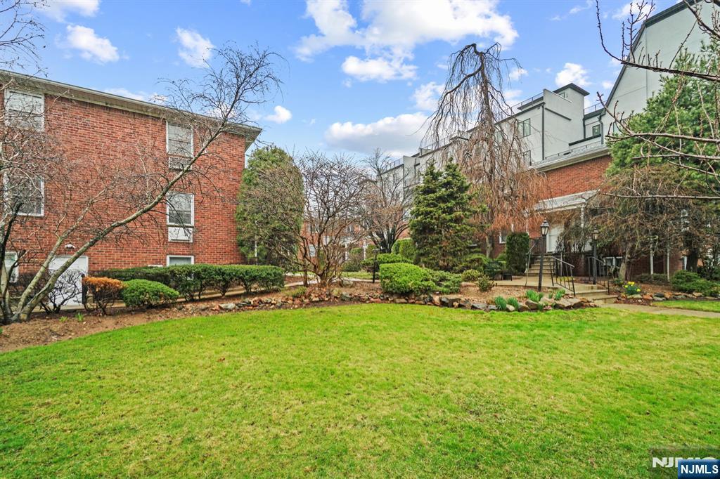 234 Columbia Avenue 19