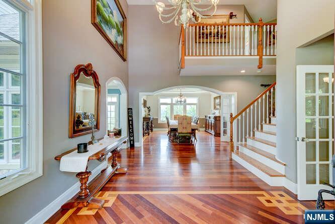 15 Laurel Terrace