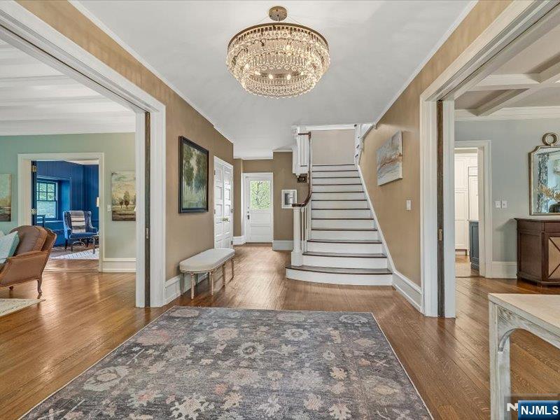 32 Rensselaer Road