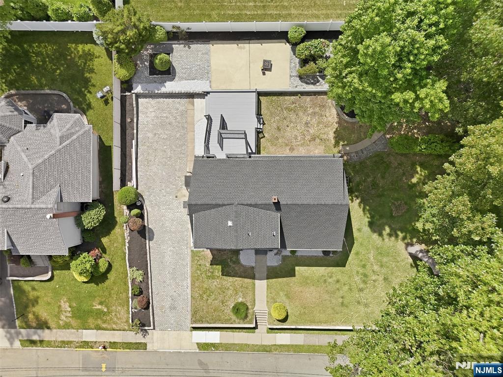 768 Birch Avenue