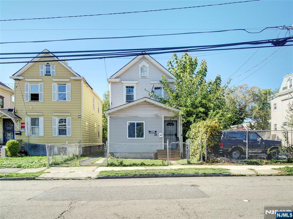 21 Augusta Street