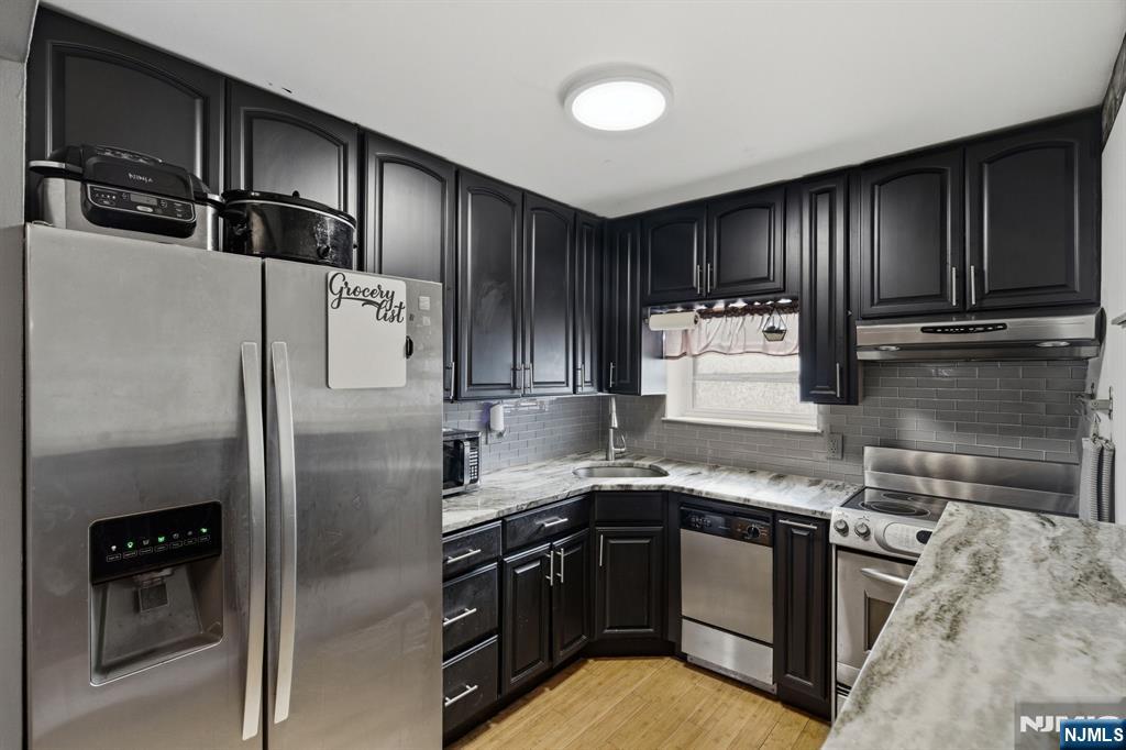 205 Bergen Turnpike 2G