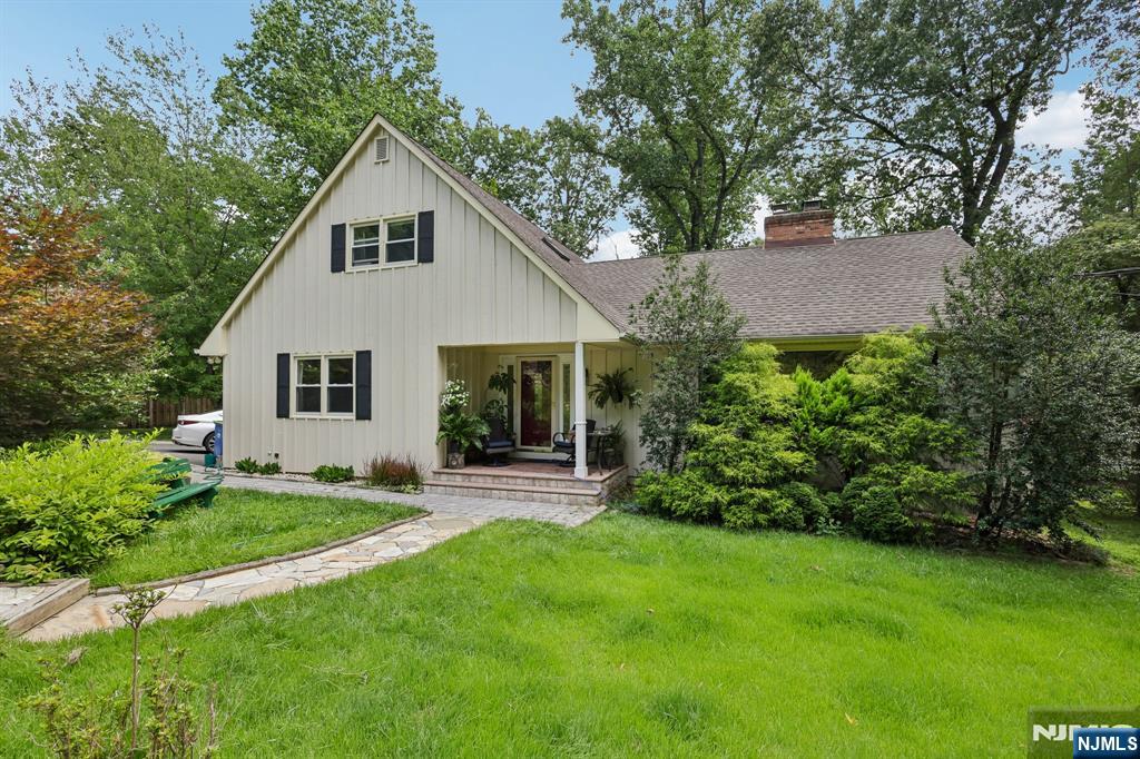 34 Forest Drive