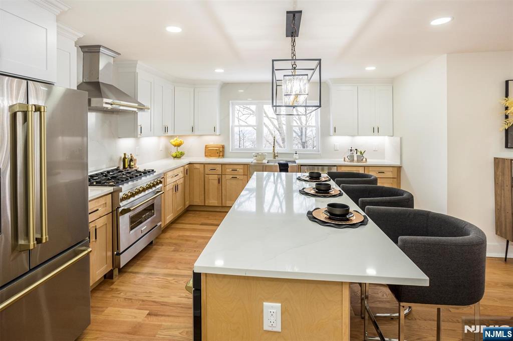 415 Mount Prospect Avenue