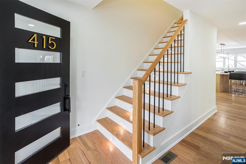 Photo of 415 Mount Prospect Avenue, Clifton, NJ 07012 (MLS # 26000511)