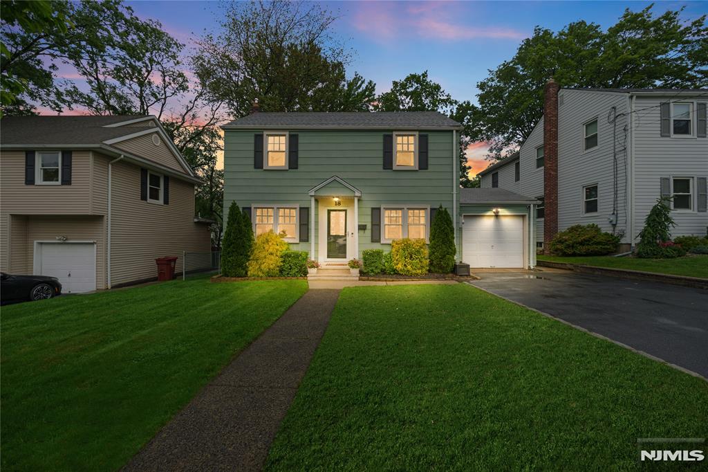 18 Cadmus Street