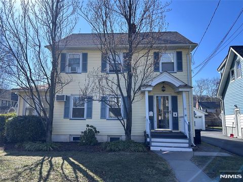 Photo of 58 Buena Vista Ave #1, Hawthorne, NJ 07506 (MLS # 26008605)