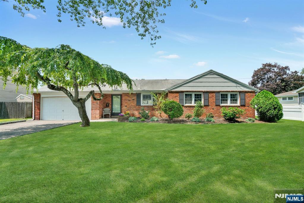 16 Sullivan Drive