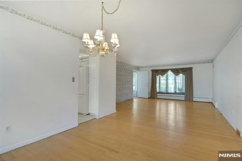 316 Sanford Avenue