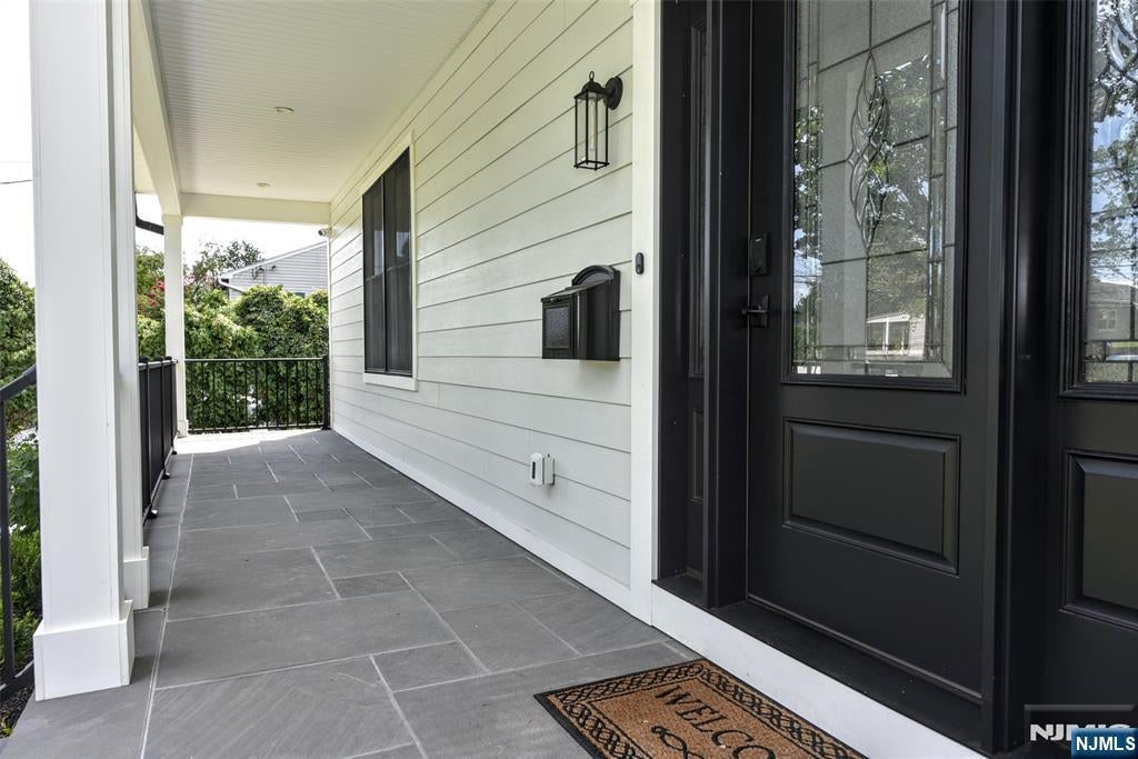 515 Hobart Road