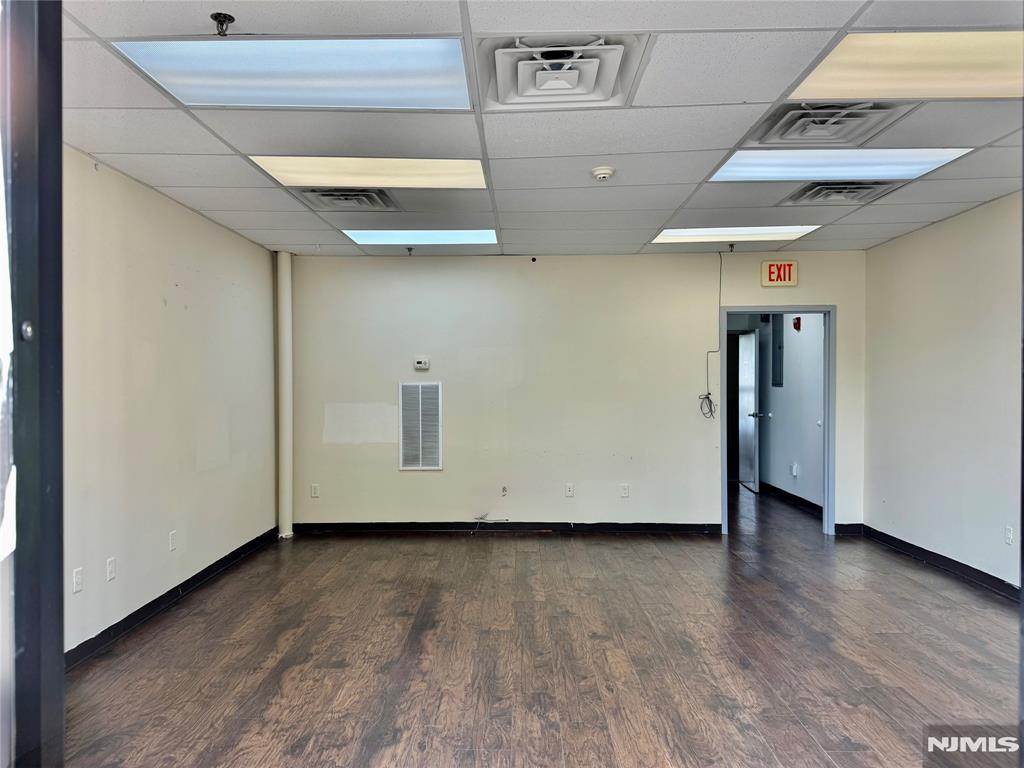 16- 23 River Road B