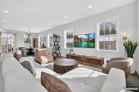 223 Bradley Drive Wood Ridge NJ 07075