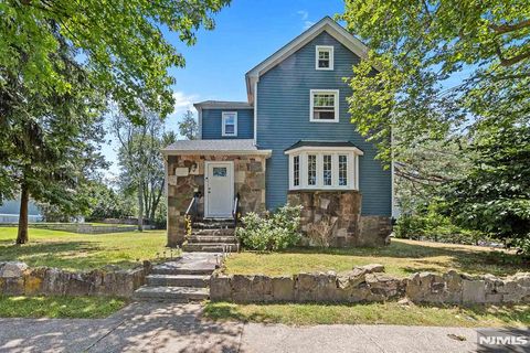 Photo of 56 E Madison Ave, Cresskill, NJ 07626 (MLS # 26004850)